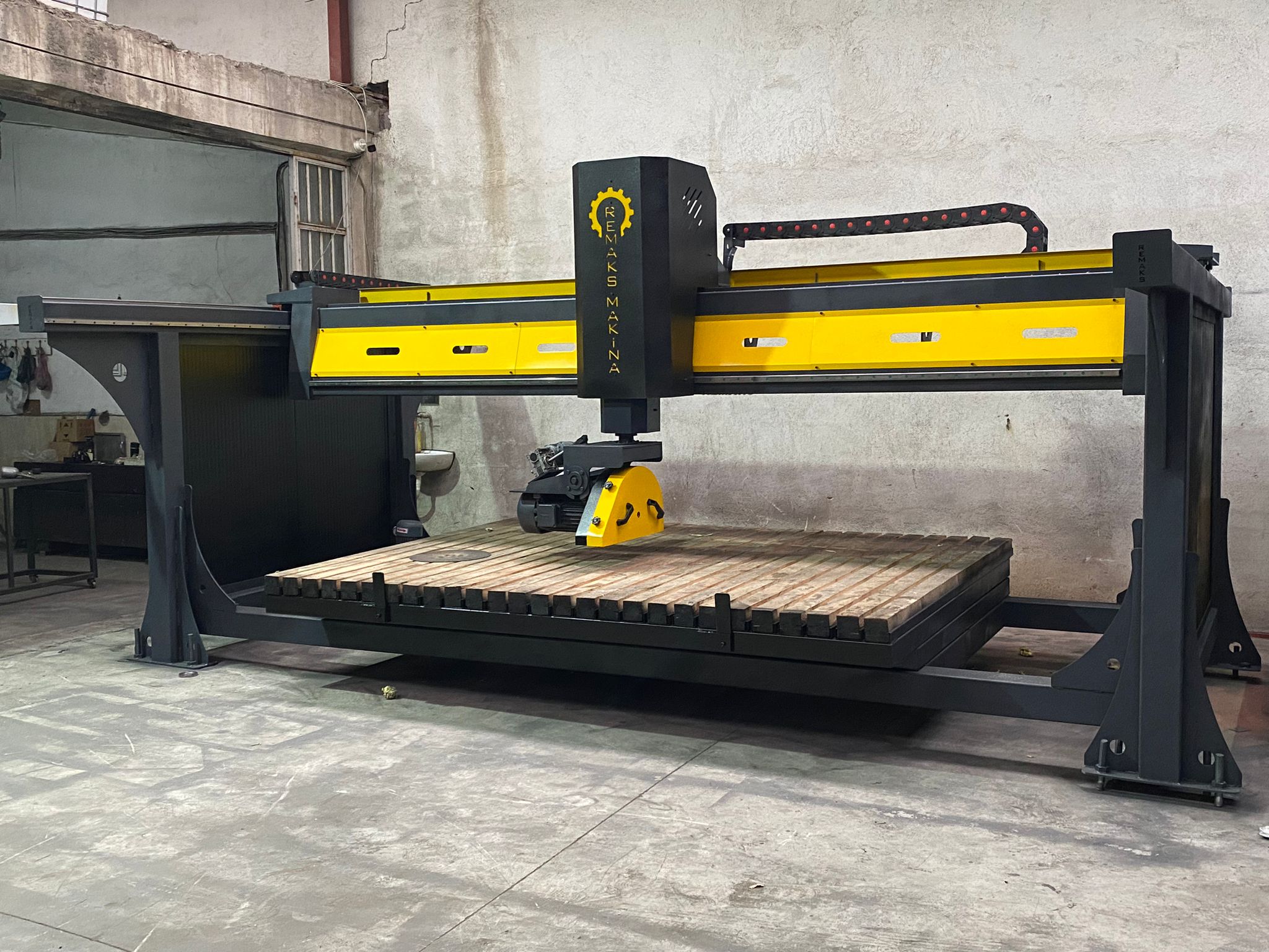 MERMER KÖPRÜ KESİM